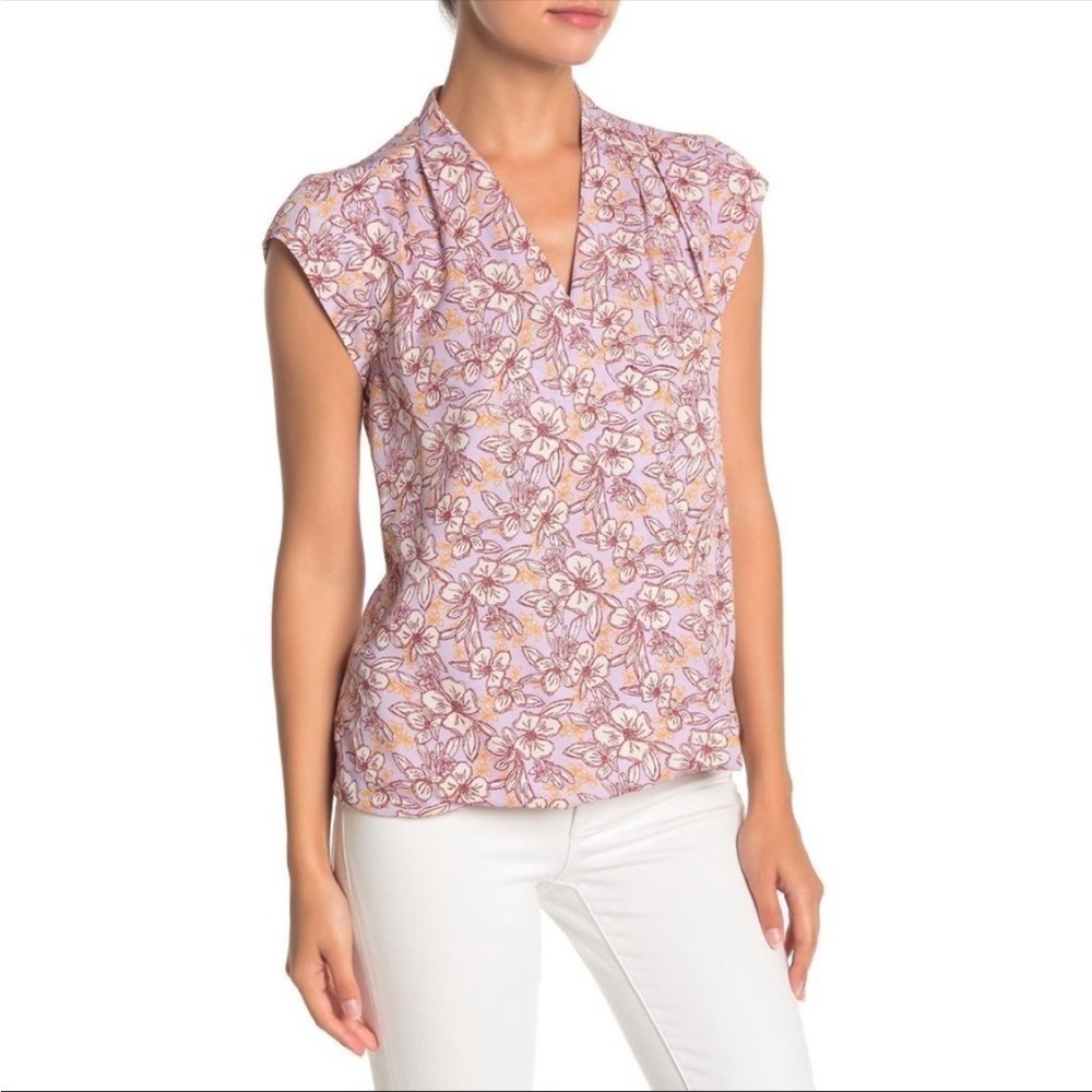 Halogen V Neck Floral Blouse‎